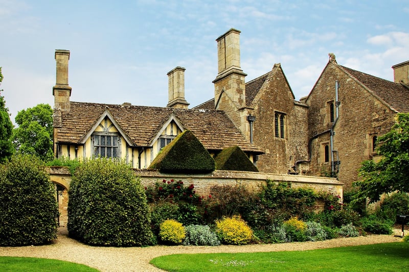 Historic Manor